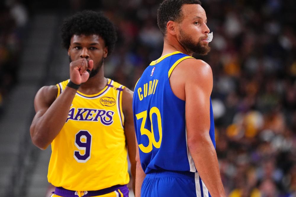 现尤其亮眼 现尤其亮眼