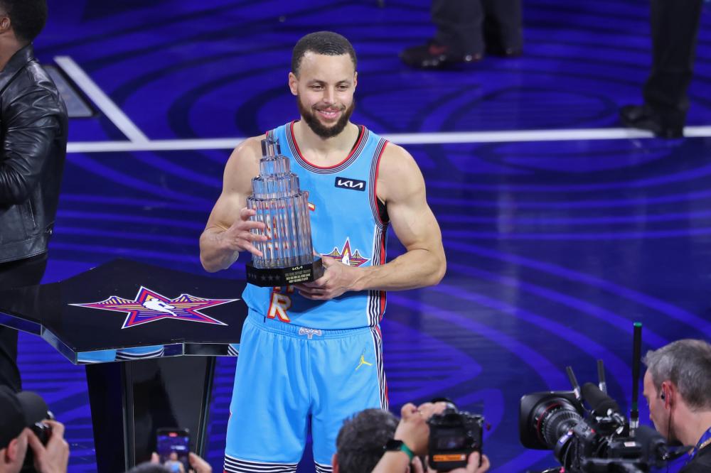 使他在球队 使他在球队