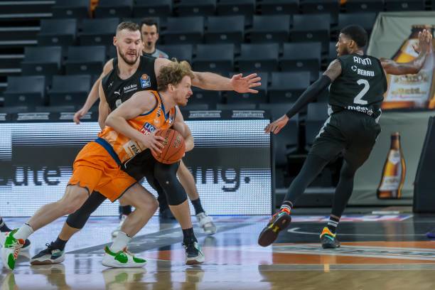 身运动的发 身运动的发